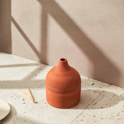 Candle in Textured Terracotta Vessel | Coconut & Rapeseed Wax | Moroccan Amber & Orris Root